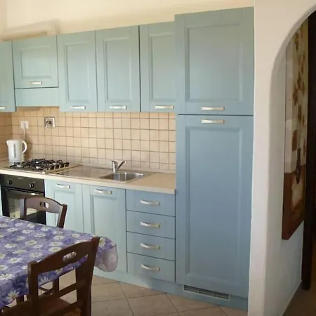 Casa Del Faro Piano Terra Con Giardino Holiday home